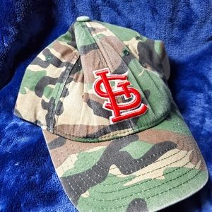 St Louis cardinals camo hat youth